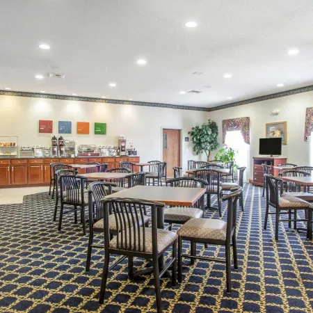 Comfort Suites - Jefferson City