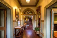 The Corinda Collection - 4-Star