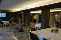 Lamberti Boutique Hotel Hotels in Montecorvino Rovella