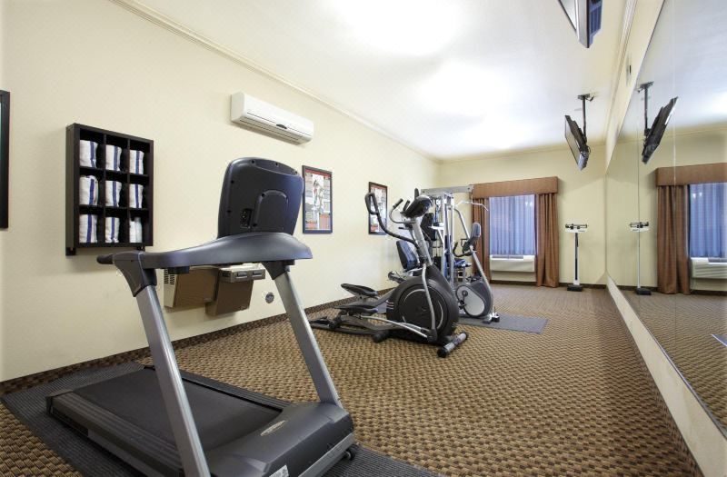 Holiday Inn Express & Suites Deer Park by IHG photo 5