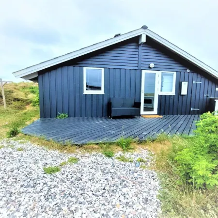 "Clara" - 500m from the Sea