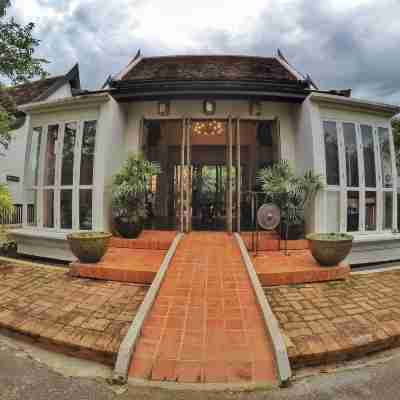 ธาราบุรี รีสอร์ท Hotel Exterior