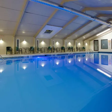 La Quinta Inn & Suites by Wyndham Springfield MA
