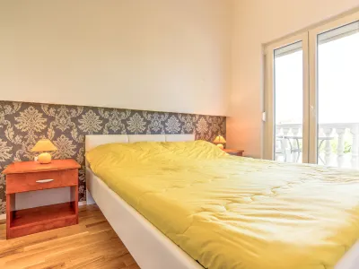 File Hotels near Oleificio Mate