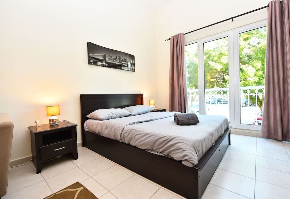 Mrh Studio in Discovery Gardens,Dubai Updated 2024 Reviews & Prices