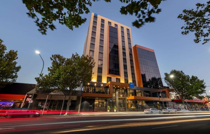 Tryp by Wyndham Pulteney Street Adelaide