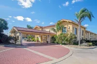 La Quinta Inn by Wyndham Victoria