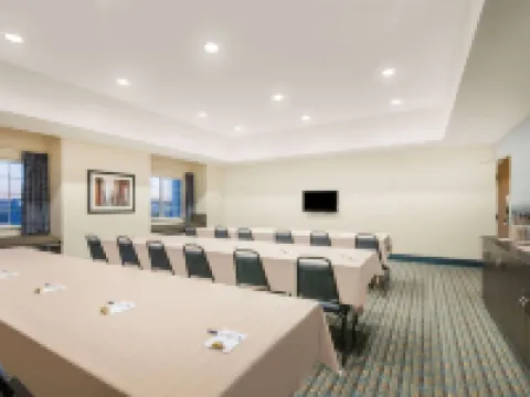 Microtel Inn & Suites by Wyndham Stanley Hotels in Mountrail County