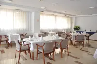 Neo Hotel Hotels in Cehegin