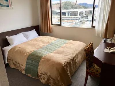 Hotel Crown Hills Naruto Hotels in Мацушіґе