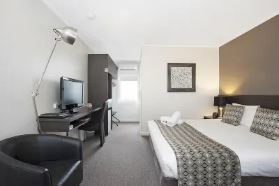 Comfort Inn Western