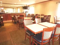 La Quinta Inn by Wyndham Detroit Southgate - breakfast