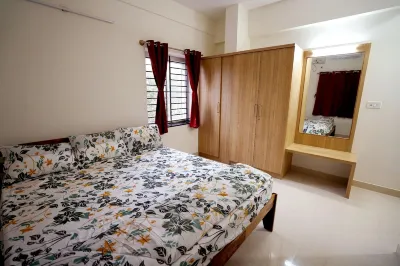 Castle JP Service Apartments Hotel a 