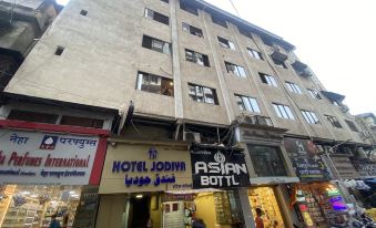 Hotel Jodiya - Near CST