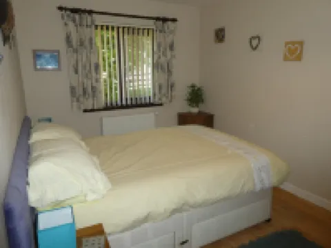 Parkland 14 is a Detached Premier 3 Bedroom Bungalow Sleeping 6 Hotels in Bude