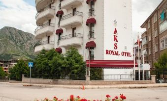 AKS Royal Otel