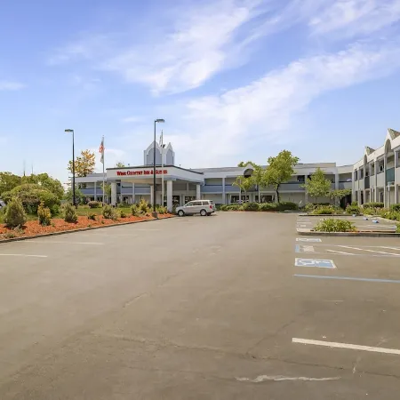 Best Western Plus Wine Country Inn  Suites