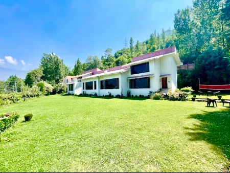 Orania Отели рядом с достопримечательностью «Нишэт Гарден»