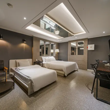 HoTel Kino