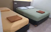 Guest House Anak Raja Sampit Hotels near Baamang hulu sampit