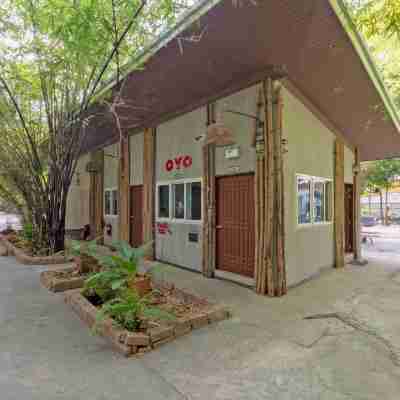 OYO 757 Black Bamboo Resort Hotel Exterior