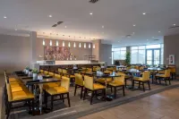 Wyndham Westfield Hotels in Westfield