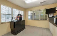 Extended Stay America Select Suites - Newport News - Oyster Point Hoteles en Newport News