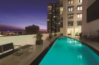 Oaks Darwin Elan Hotel - Sea View