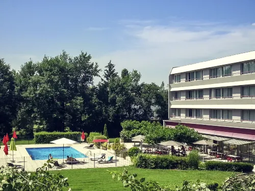Hôtel Mercure Brive Các khách sạn ở Ussac