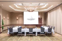 Hotel Topeka at City Center