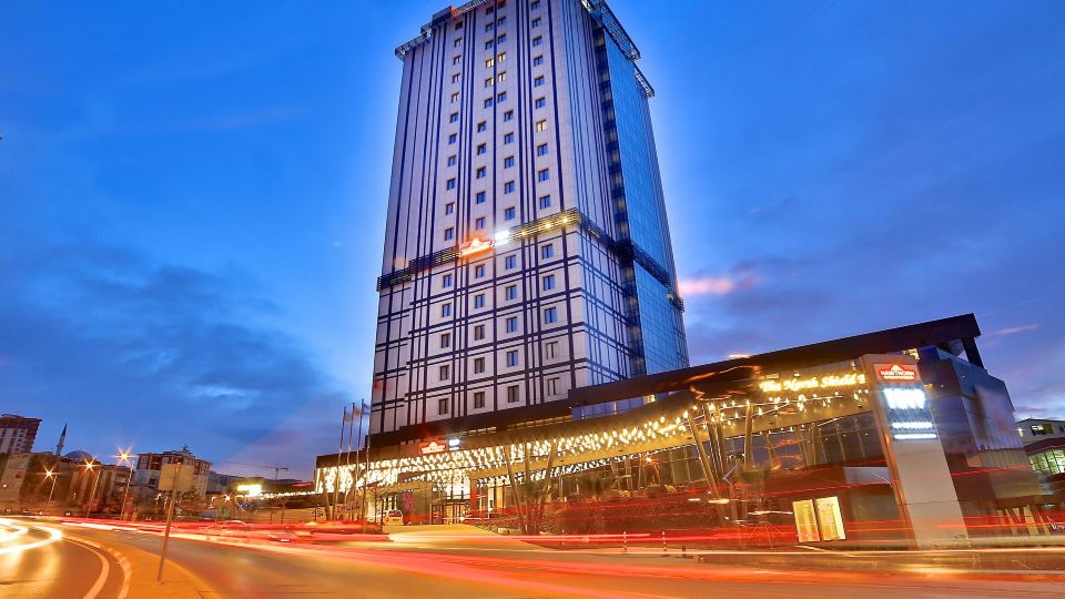 Tryp by Wyndham Istanbul Basin Ekspres