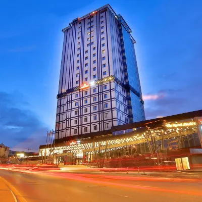 Tryp by Wyndham Istanbul Basin Ekspres Hotels near Esenler