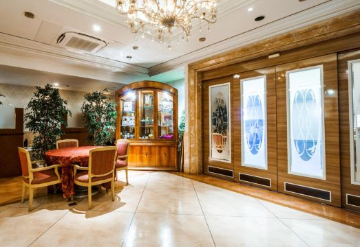 1. 호텔 그랜드 파..