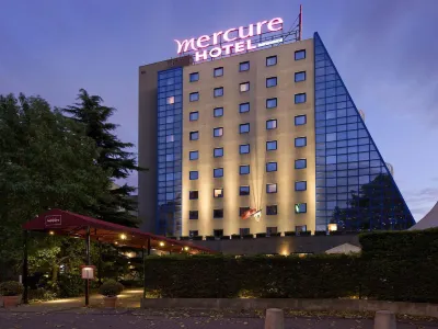 Hôtel Mercure Paris Porte de Pantin Hôtels à proximité de : Saltel Patrice