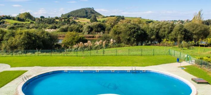 Apartamentos Dunas de Liencres Отели в г. Сантандер