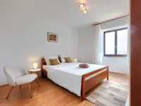 Marija - 3-Star