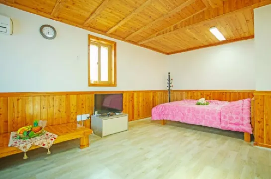Hwayang Gyegok Domyeongsan Pension