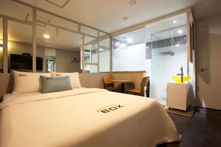 Guri Box Отели в г. Кури