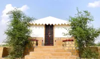 Desert Gateway Resort Hotels in Sam