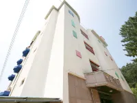 西村Propose 鄰近國立生態園的酒店