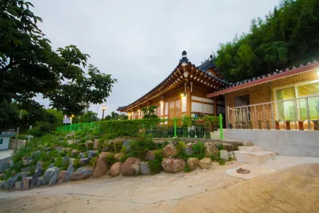 Suncheon Bay Minsok Hanok Pension