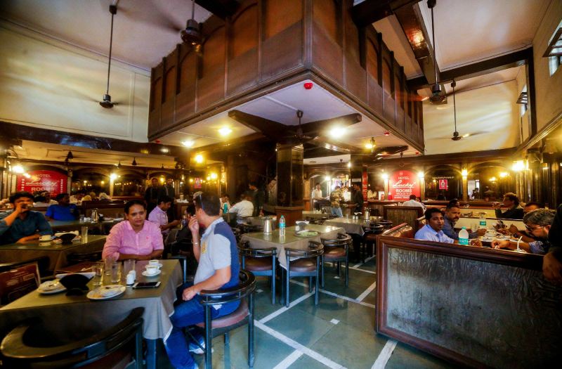 Lucky Hotel Bandra photo 4