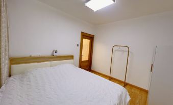 Rifu Yiri Laoban Homestay (Yanda Hutong)