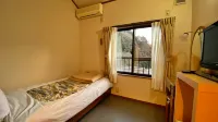 Business Hotel Hiyoshi Amawaka No Ie - parking