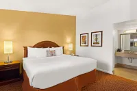 Best Western Port St. Lucie - parking