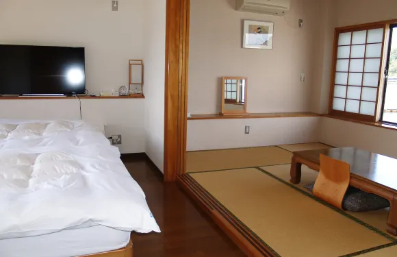 艾米夢波斯旅舍