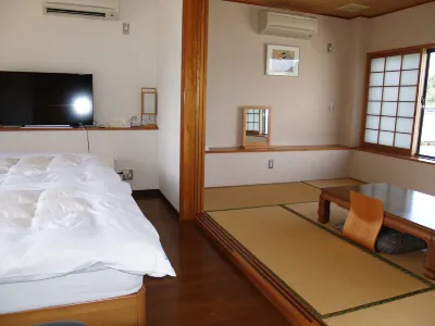 Guest House Amy Manbos Hotels in 