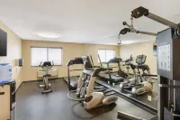 Best Western St. Louis Inn - Gym