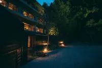Nikko Iwaiyado Jyuan Hotels near Cherry Festival Of Yunishikawa Onsen