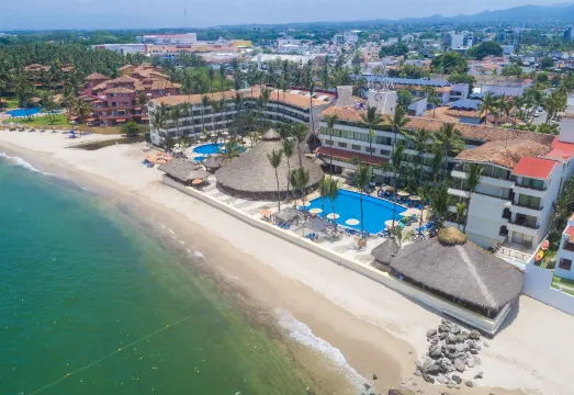 Las Palmas by the Sea All Inclusive (Puerto Vallarta) - 2026 Prices,  Reviews & Deals | Trip.com